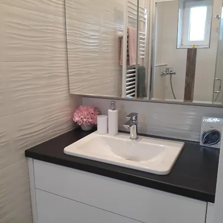 Ubytovani Na Predmesti Apartament