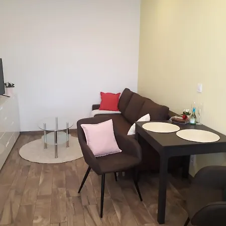 Apartament Ubytovani Na Predmesti